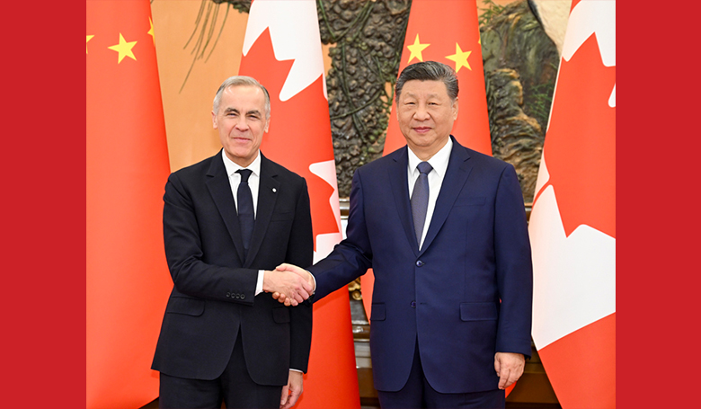 习近平会见加拿大总理卡尼